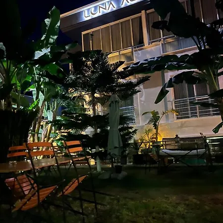 Nocleg ze śniadaniem Luna Alaçatı