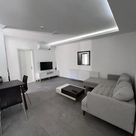 Luna Bed & Breakfast Alacati