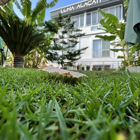 Luna Alaçatı