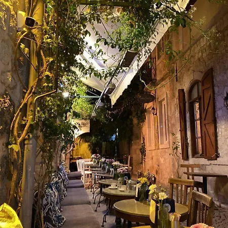 Luna Bed & Breakfast Alaçatı