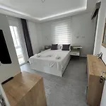 Luna Frühstückspension Alaçatı