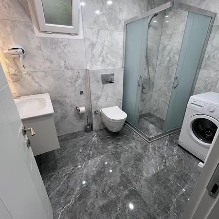 Frühstückspension Luna 4*