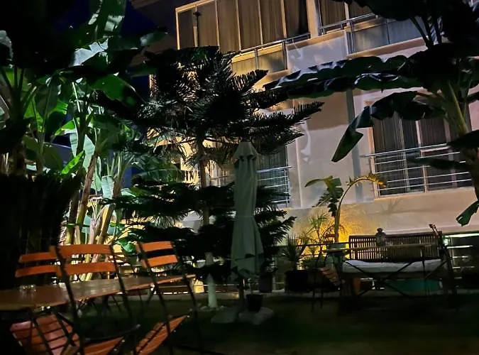 Oda ve Kahvaltı Luna Alaçatı
